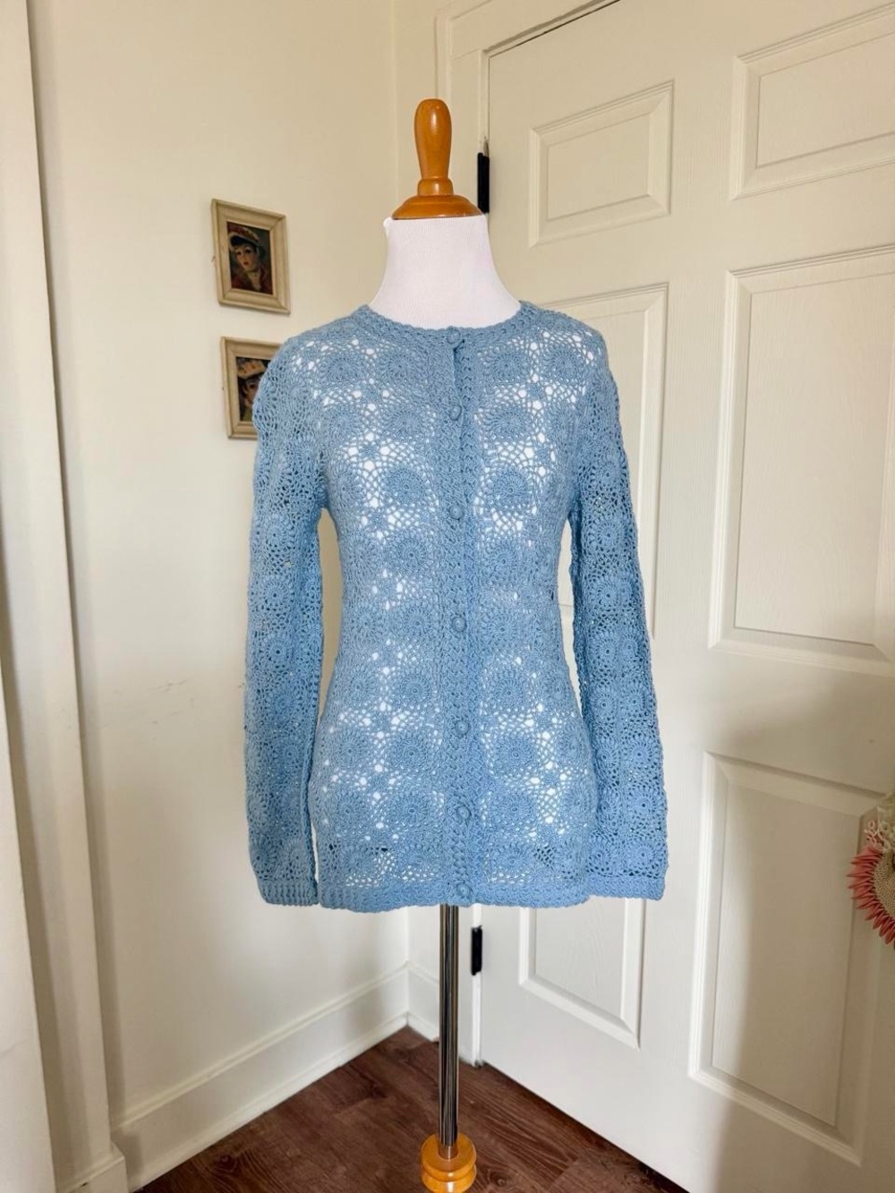 Vintage 1950s Dusty Blue Snowflake Crochet Medallian Wool Cardigan Sweater